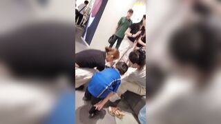 신발매장녀 엉덩이 ㄷㅊ