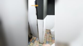 연우커플 투썸화장실