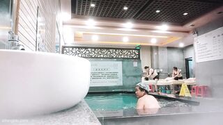 Bath Voyeur 2-3c toilet 1 (2)