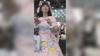 蓝色制服过膝袜cos小姐姐..半蹲拍照被CD浅绿内 ipcam 3