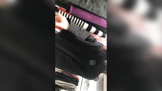 ショップ店員 逆さ撮り part1 voyeur jp