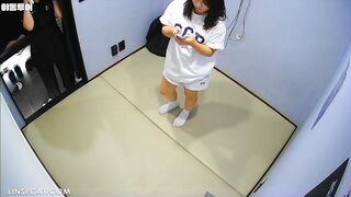 [신작] 그녀는 두 시간 안에 남자친구에게 두 번이나 오럴 섹스를 했는데, 한 번은 손에 사정했고, 다른 한 번은 입에 사정했습니다 korean porn vip ipcam