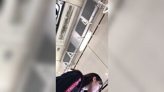 jk風の逆さパンチラ動画 静止画 １３０ voyeur jp 02