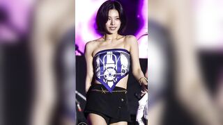 YEJI SHOWS TITS 109224 1 KPOP ALLPOP