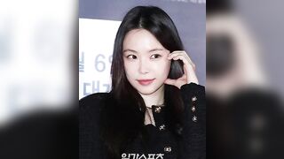 NAEUN SHOWS TITS 114527 1 KPOP ALLPOP