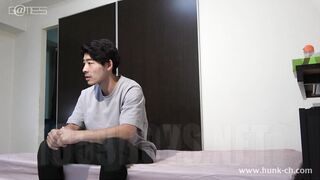 HUNK CHANNEL – OGP0036 – 女の子の手持ちカメラでノンケモデルのリアルな表情まで超激射!!!めっちゃ優しい顔つきの超イケメン格闘技髭青年、大学生の俊晴（としはる）くん22歳! gays